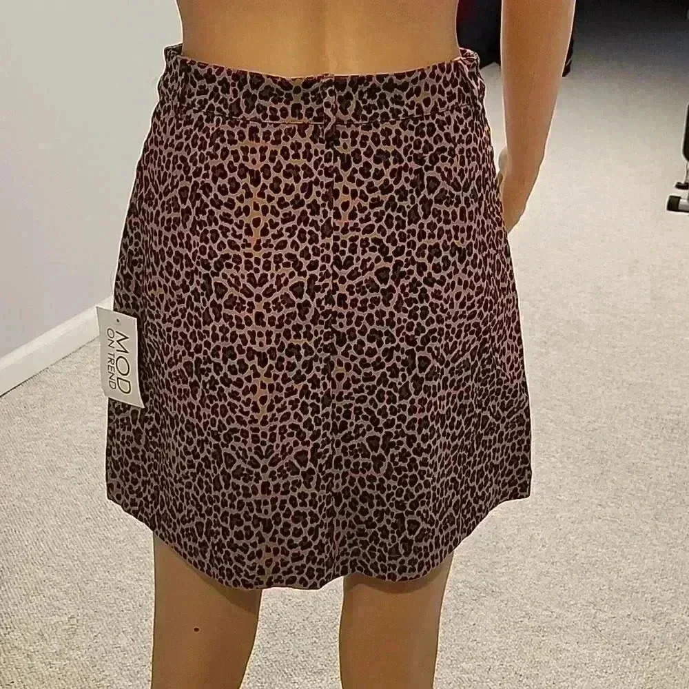 Mod leopard skirt - Picture 4 of 5